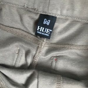 HUE leggings